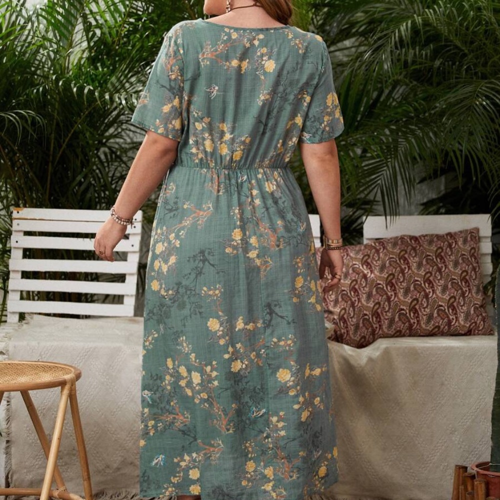 Plus Green Floral A-line V neck Midi Dress - Picture 5 of 6